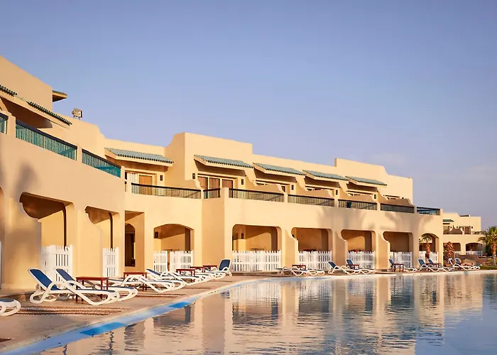 Coral Sea & Aqua Park