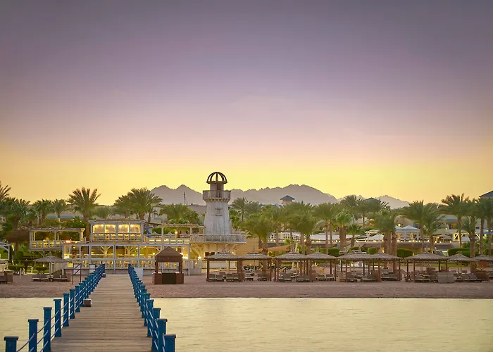 Coral Sea & Aqua Park 5* Sarm es-Sejk
