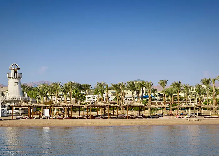 Coral Sea & Aqua Park 5*