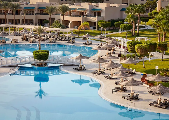 Coral Sea & Aqua Park Sarm es-Sejk