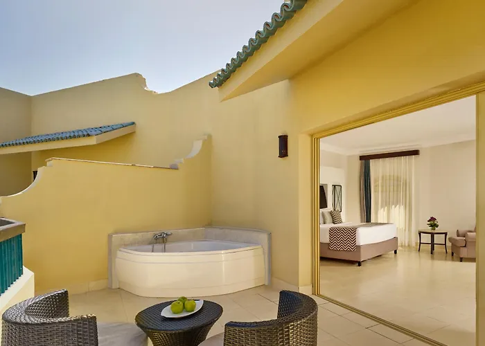 Coral Sea & Aqua Park 5* Sharm el-Sheikh