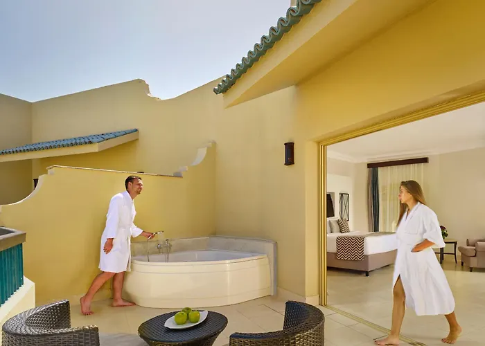 Coral Sea & Aqua Park 5* Sharm el-Sheikh
