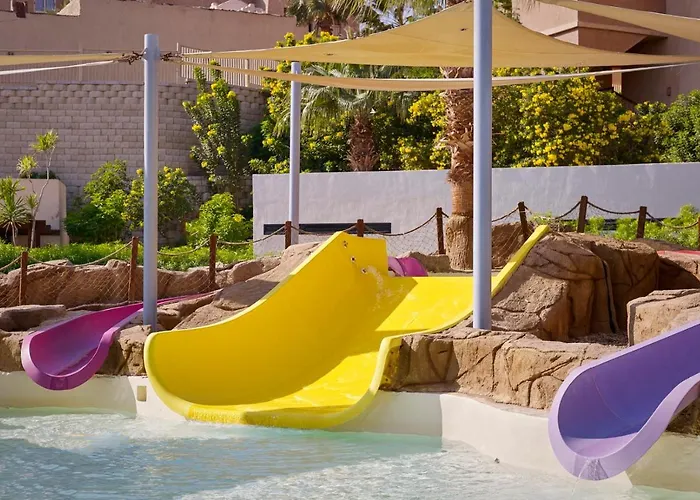 Üdülőközpont Coral Sea & Aqua Park